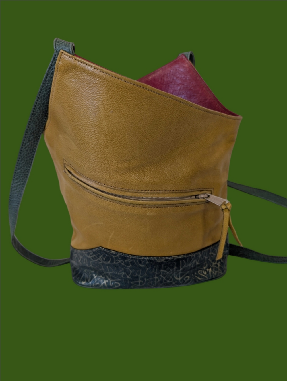 Bag Maxx Of New York Bag  Leather Two-Tone Crossbody in Mustard and Dark Teal